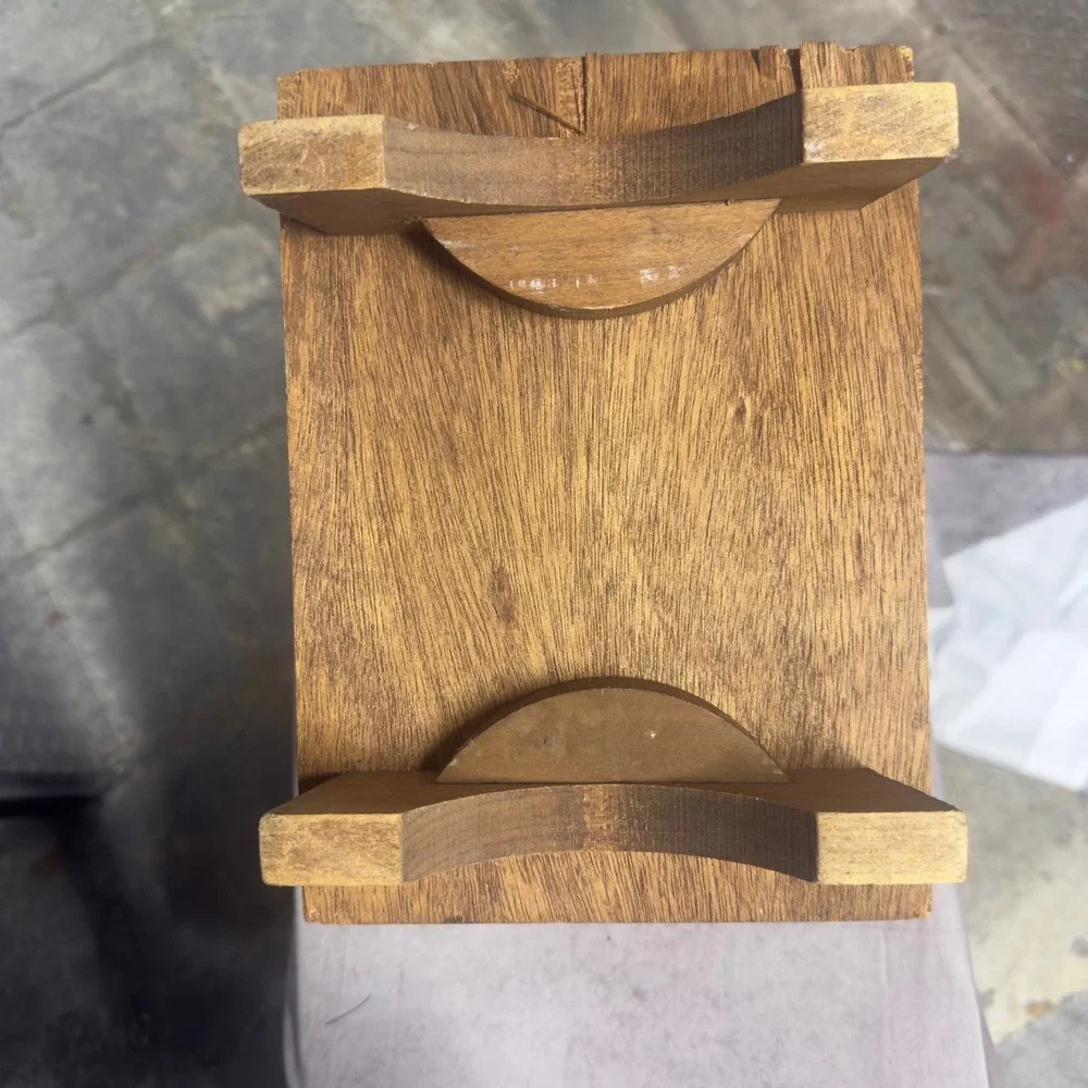 Vintage KIWI Hand‎ Crafted Shoe Valet Wooden Shine Box Dovetail Footrest Caddy